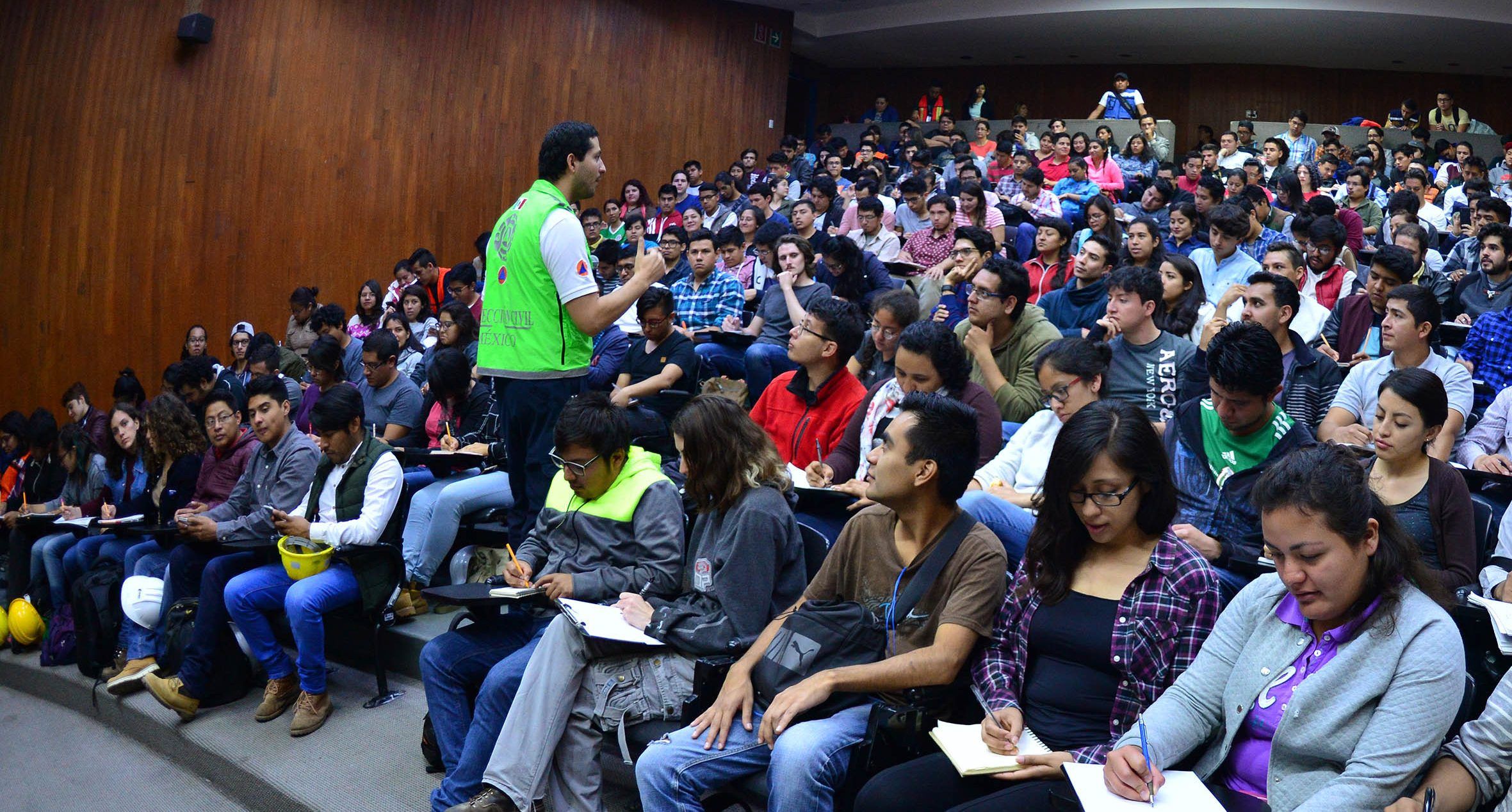 Alumnos del Tec afectados por sismo reanudarán clases en la UNAM