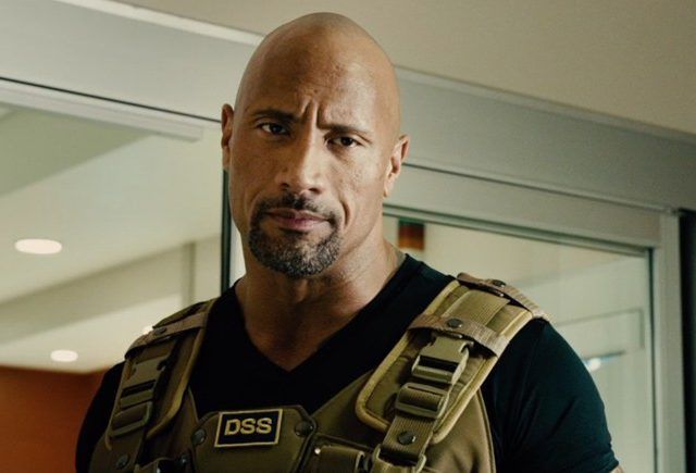 Problemas al interior del elenco de Rápidos y Furiosos - the-rock-e1507404838316