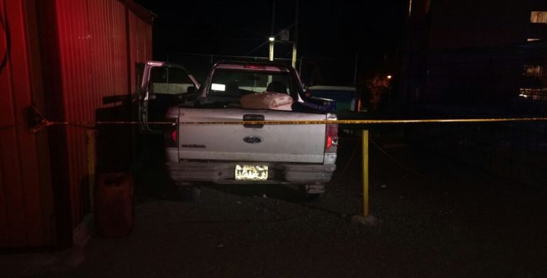 Ejecutan con tiro de gracia a dos en Ecatepec