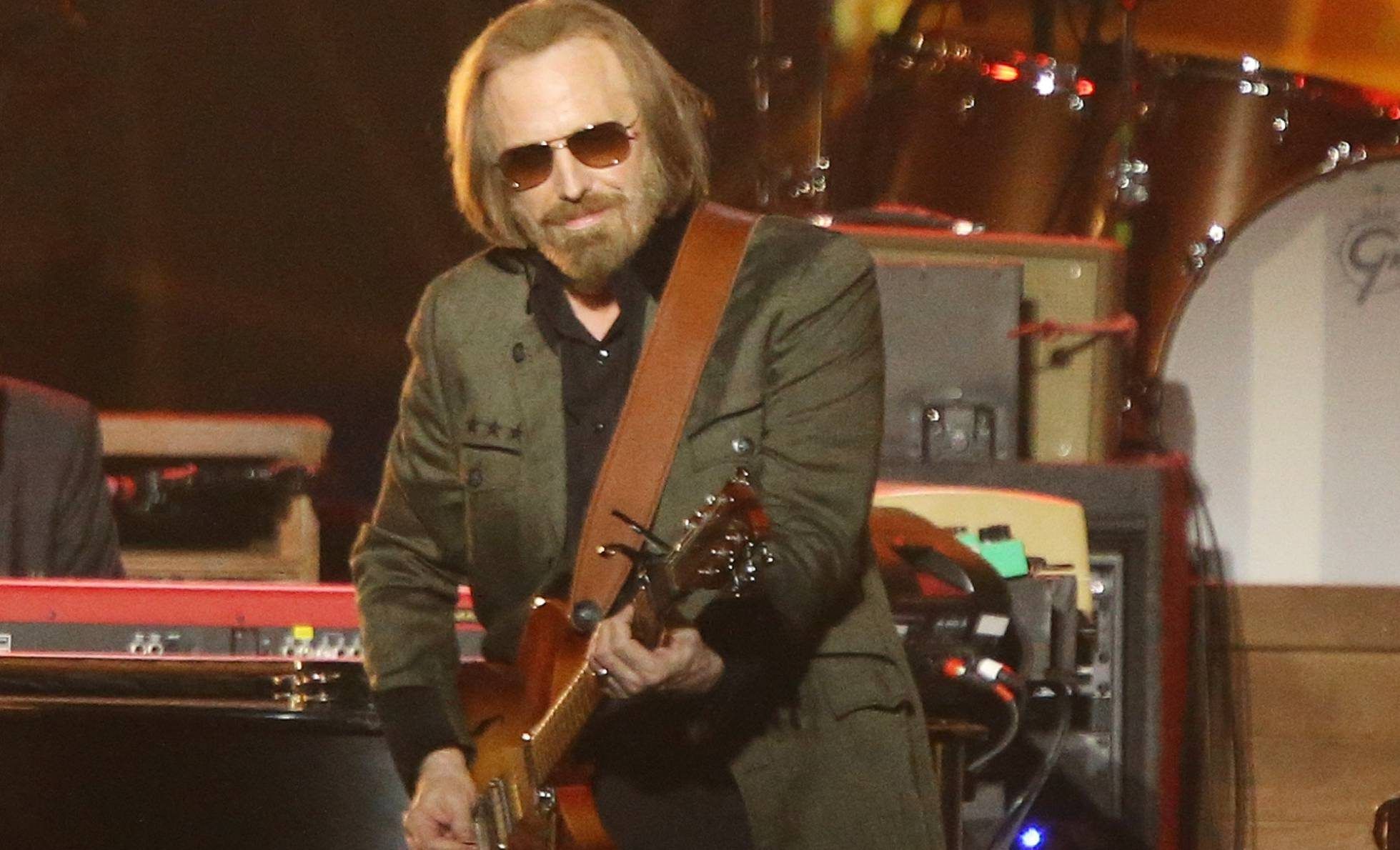 Tom Petty en estado crítico tras sufrir ataque al corazón