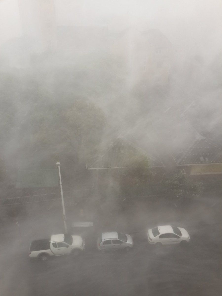 #Video Lluvias azotan Sudáfrica