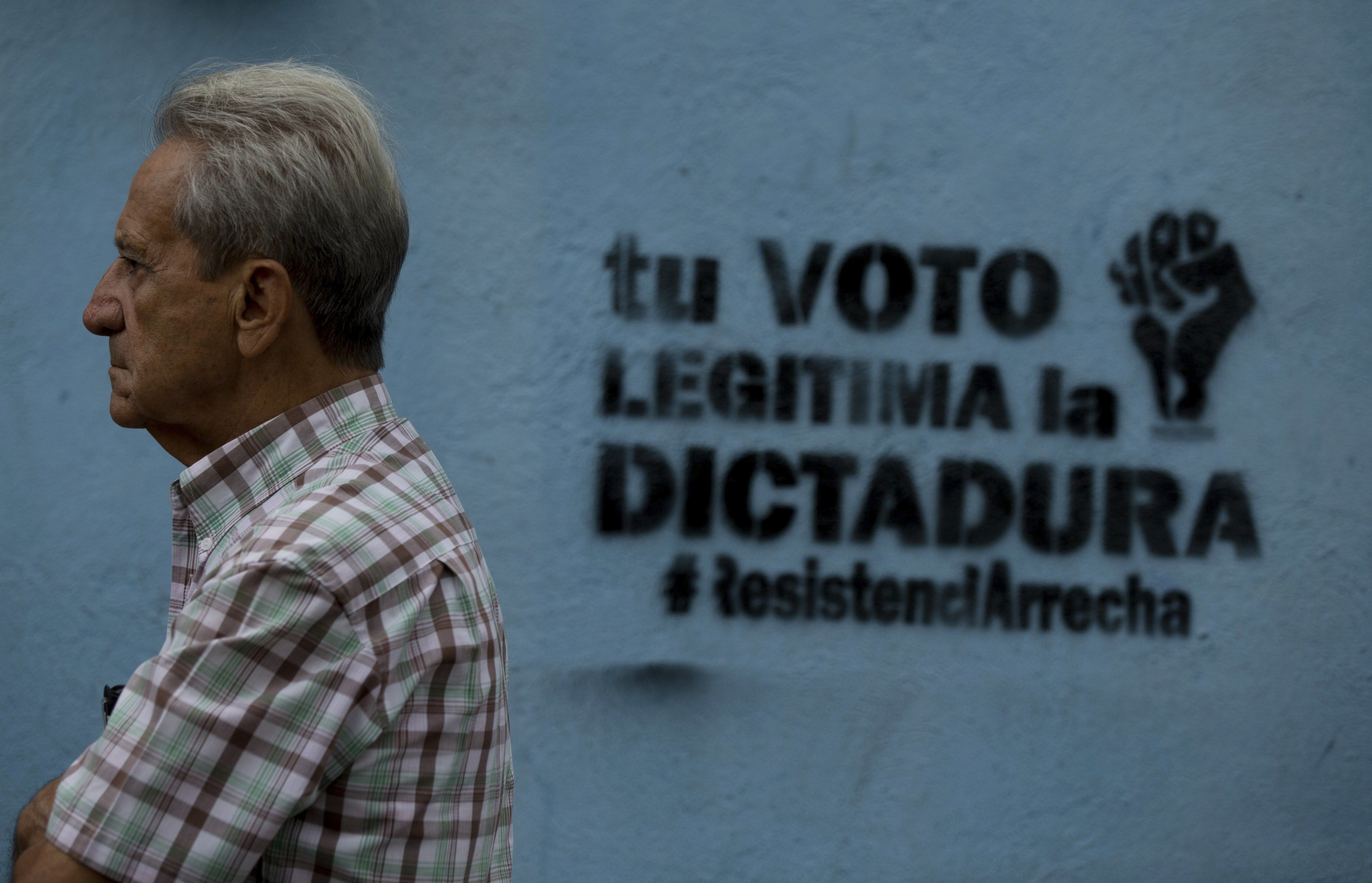 Una farsa elecciones en Venezuela: Daniel Zovatto