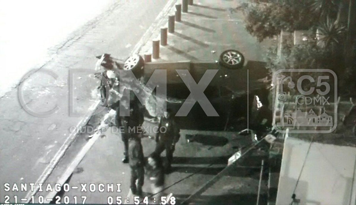 Servicios de emergencia atienden dos volcaduras - volcadura-