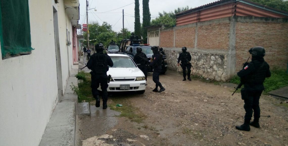Comando armado mata a dos civiles en Guerrero - xochipala-3