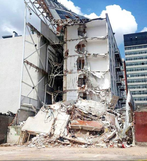 Vecinos de la colonia Portales temen por estructura dañada en sismo - zapata-56-2