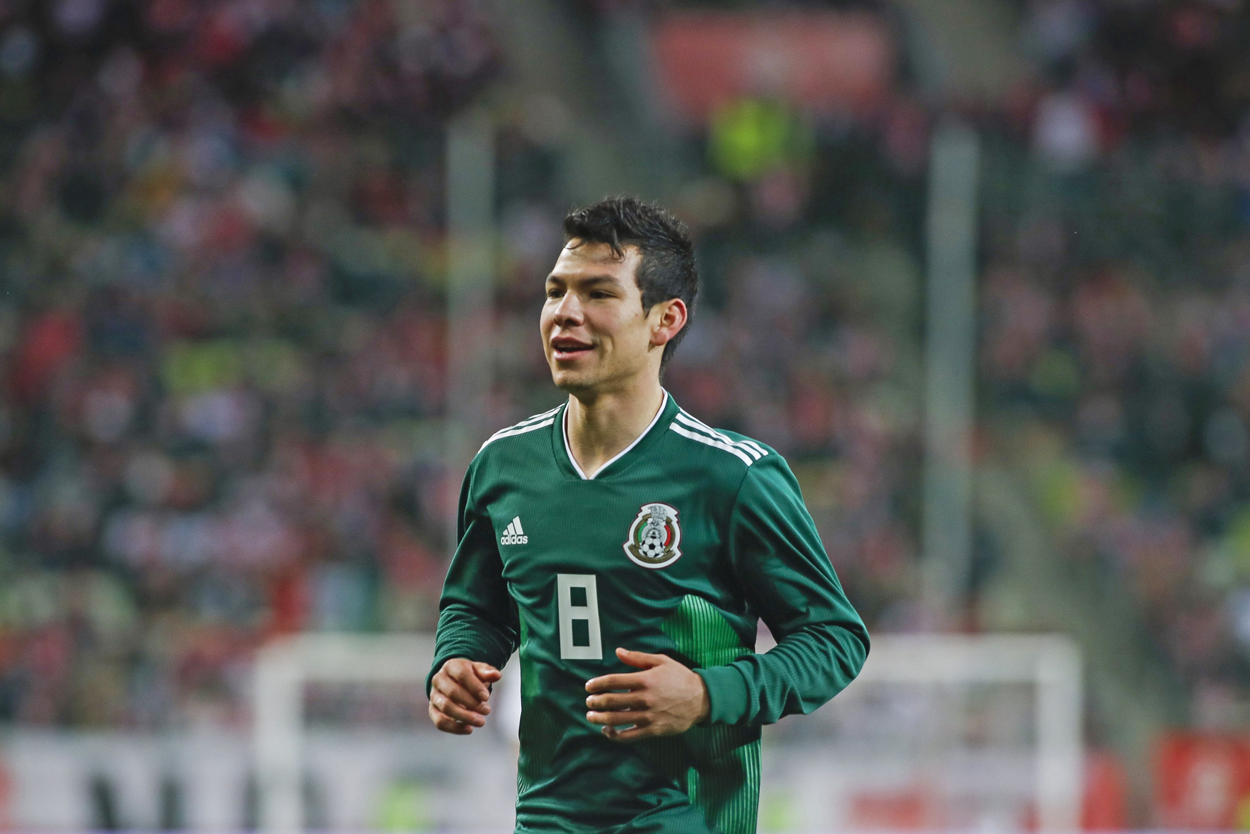 Chucky Lozano entre los mejores futbolistas jóvenes para FIFA