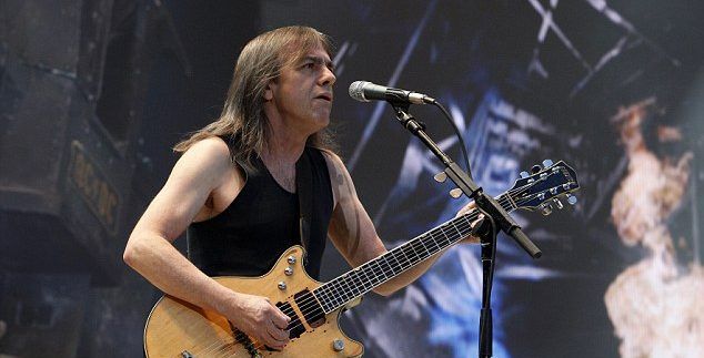 Muere el guitarrista Malcolm Young