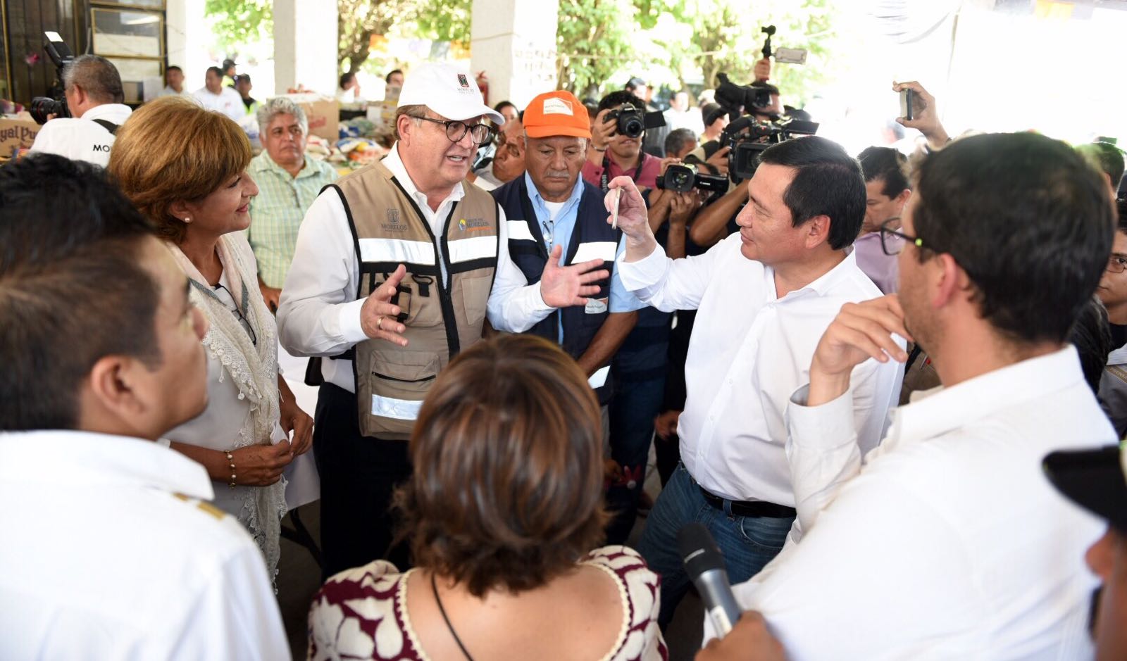 Reconstrucción en Morelos será en unidad: Graco Ramírez