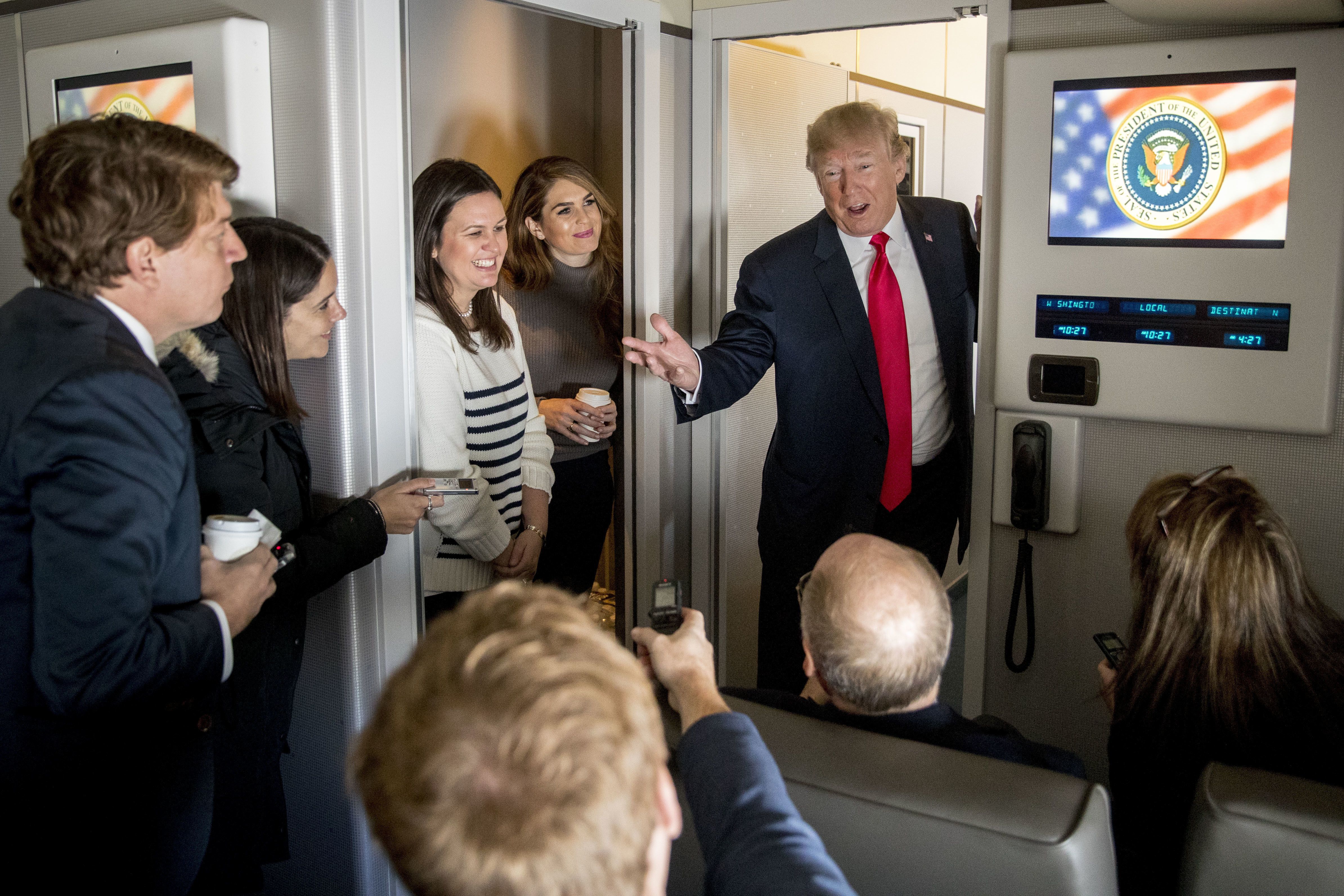 Ataques de EE. UU. a EI serán "10 veces más grandes": Trump - AP17307851543289