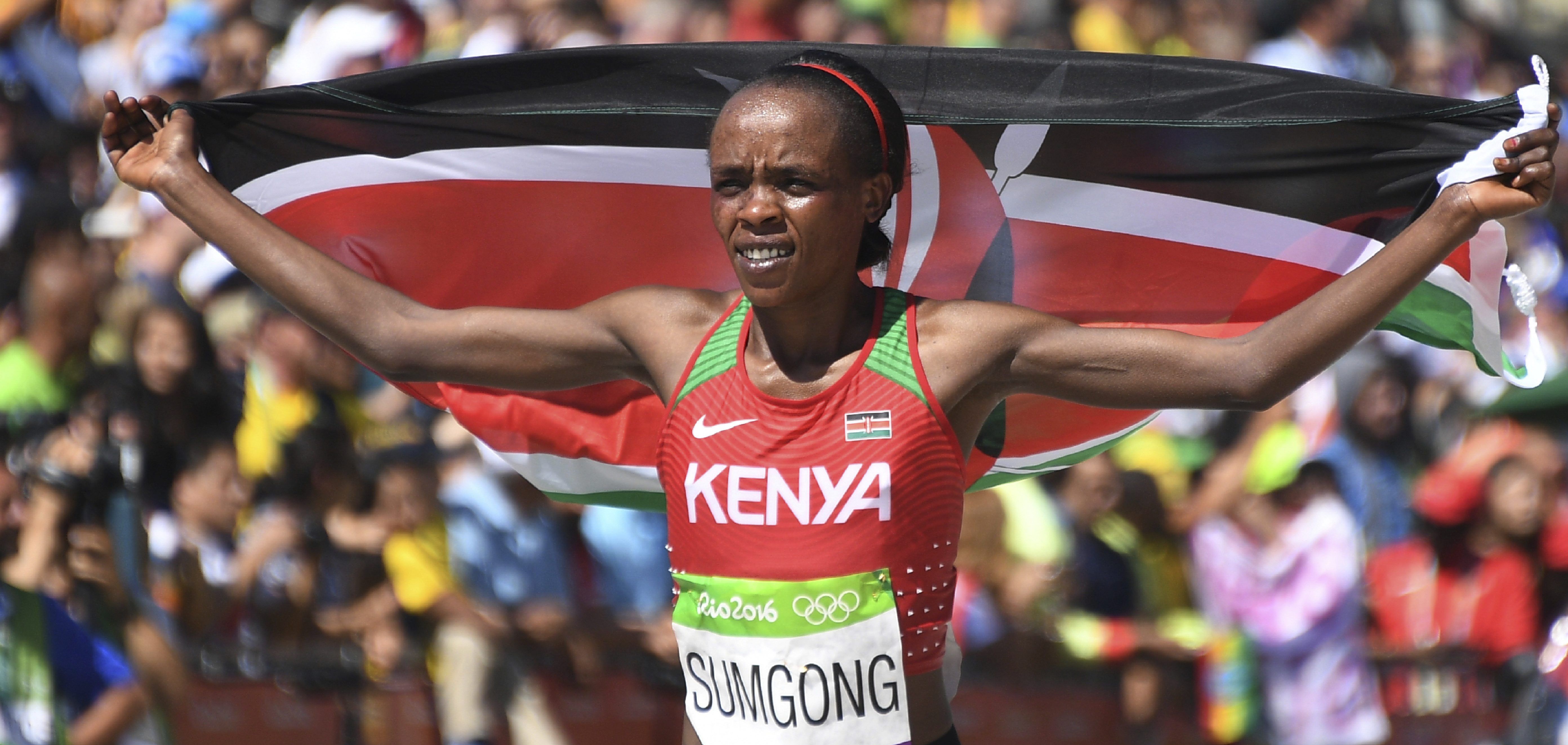 Suspendida medallista olímpica del maratón por dopaje