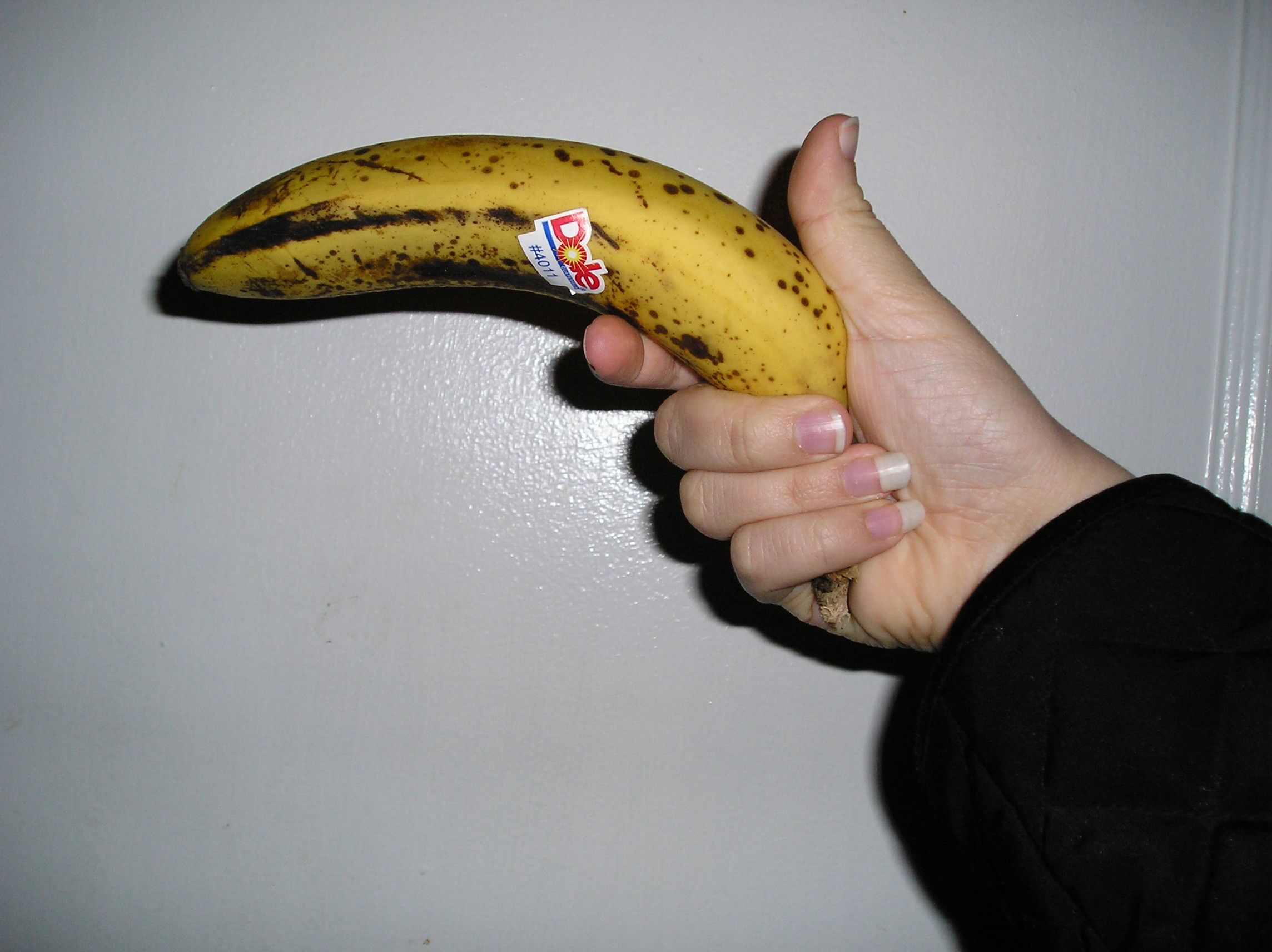 Sorprenden a hombre asaltando con plátanos en Honduras - Arma-plátano