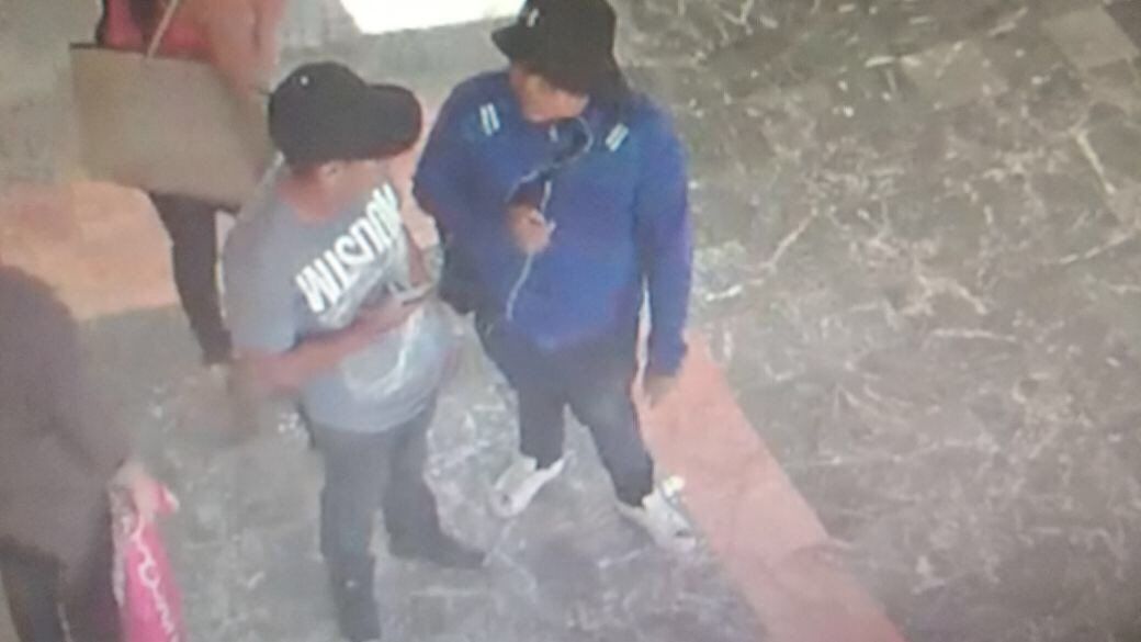 #FOTOS Los asaltantes de joyería en Centro Comercial Santa Fe