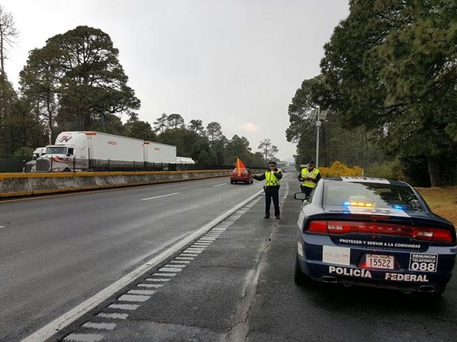 Muere delincuente tras enfrentamiento con policías en la México-Puebla