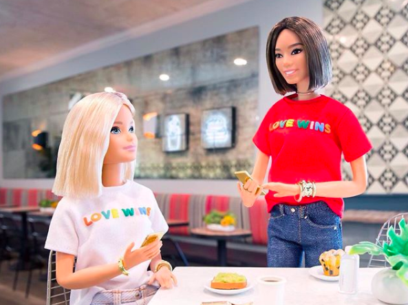Barbie apoya al matrimonio igualitario
