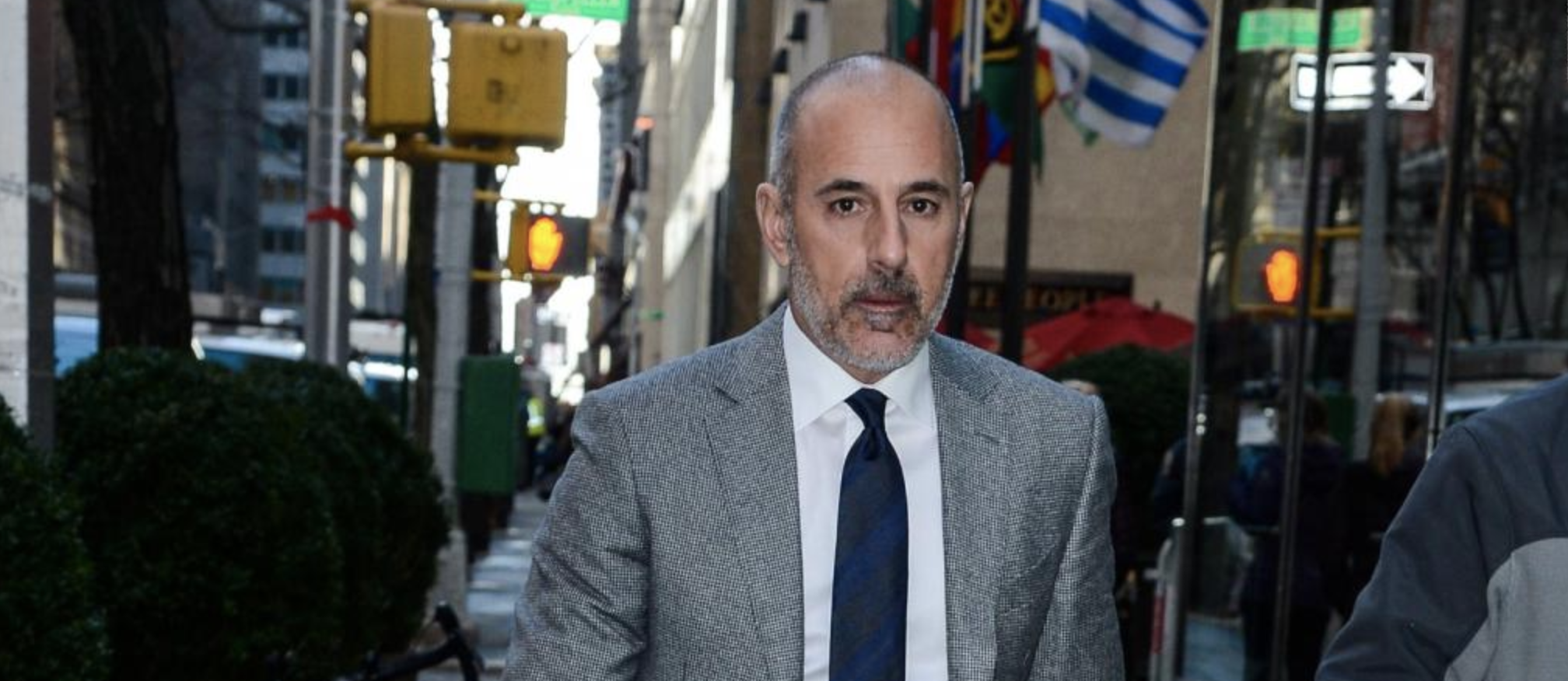 Matt Lauer pide perdón por acoso