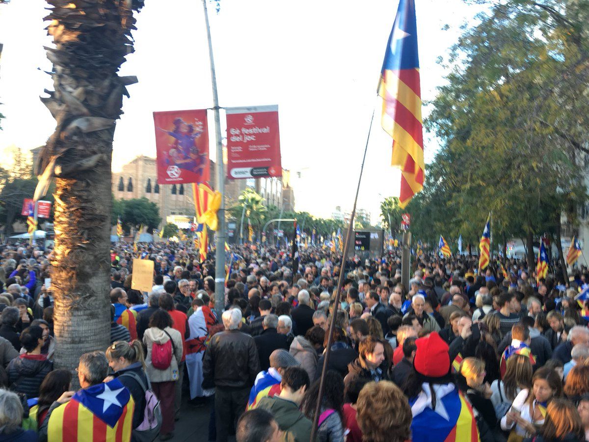Pide Cataluña libertad de separatistas encarcelados - Cataluña-2