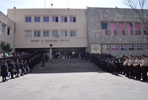 Despiden con honores a policía que intentó frustrar asalto en San Luis Potosí - Despedida-policia-baleado-San-Luis-Potosi