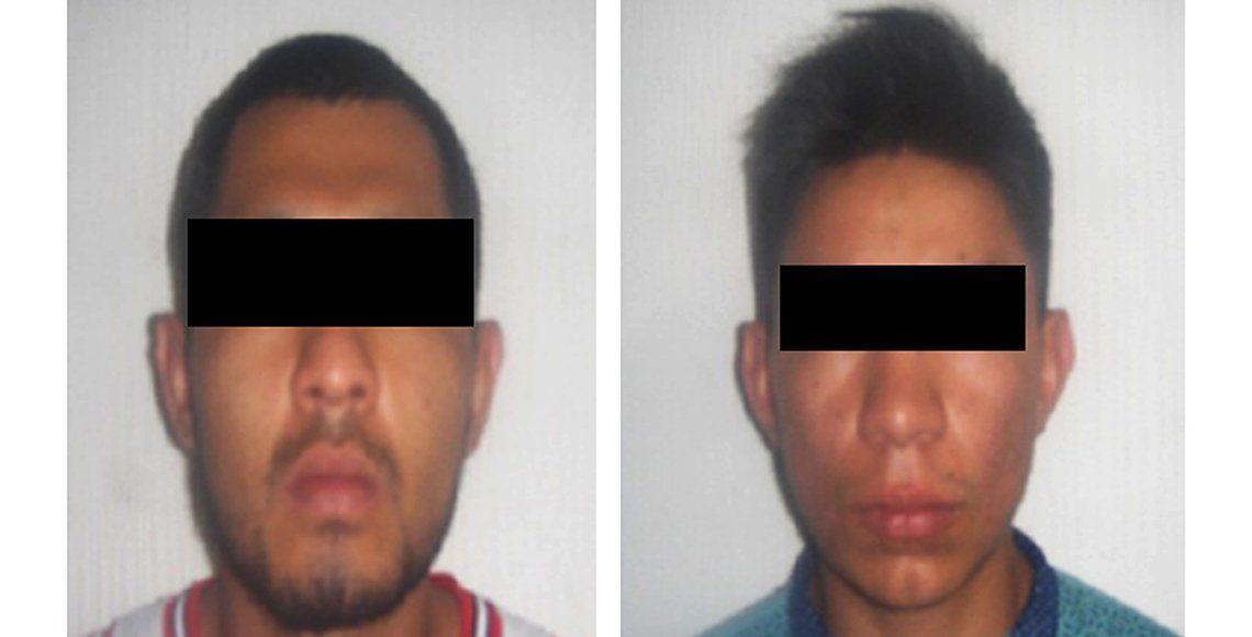 Detienen a cuatro en persecución de auto robado en Iztapalapa