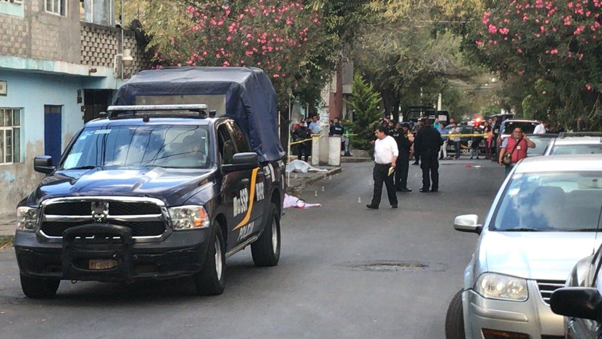 Ataque armado en Tláhuac deja dos muertos y un herido