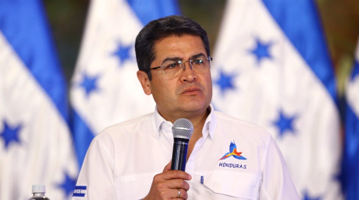 Juan Hernández supera a Nasralla por casi tres mil votos