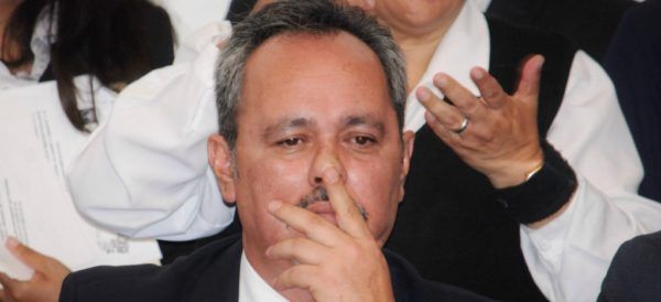 Delegado de Tláhuac se ampara para evitar acción penal en su contra