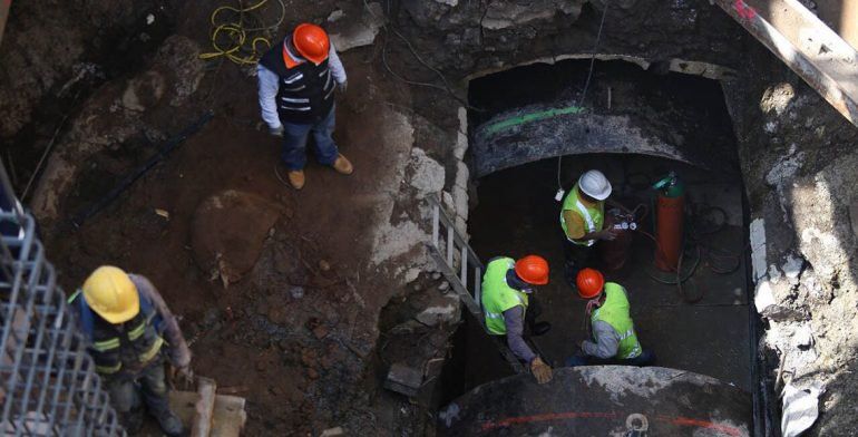 Reparación de socavón en Humbolt tomaría un mes y 65 mdp