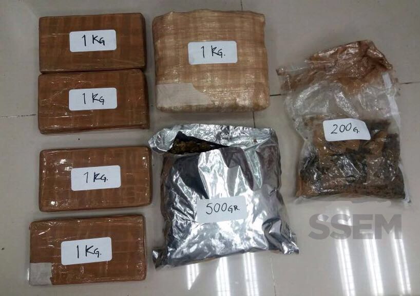 Detienen a dos por portación de armas y droga en Tlalnepantla - Tlalnepantla-Operativo-armas-de-fuego-drogas-2