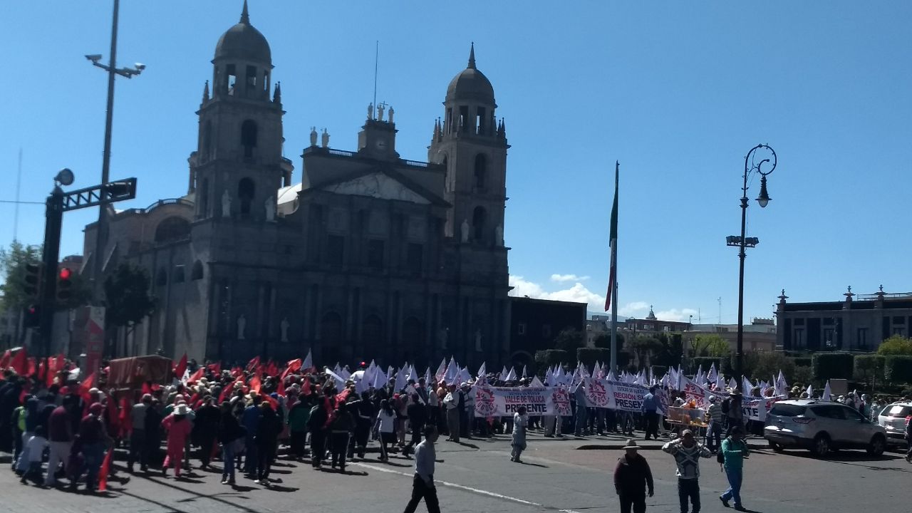 #Video Manifestación de campesinos en Toluca