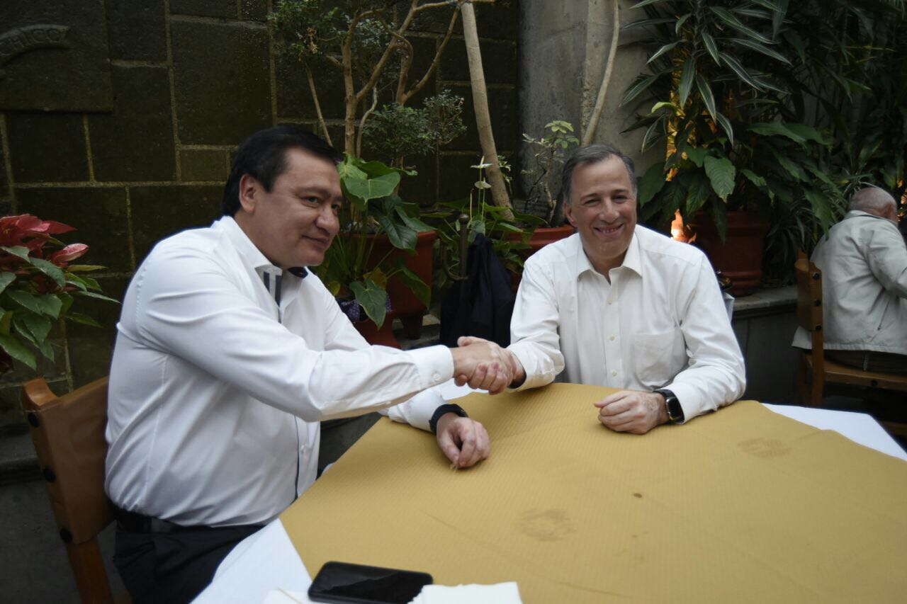 Candidatura de Meade no genera enfrentamientos ni conflictos: Osorio Chong Candidatura de Meade no genera enfrentamientos ni conflictos: Osorio Chong