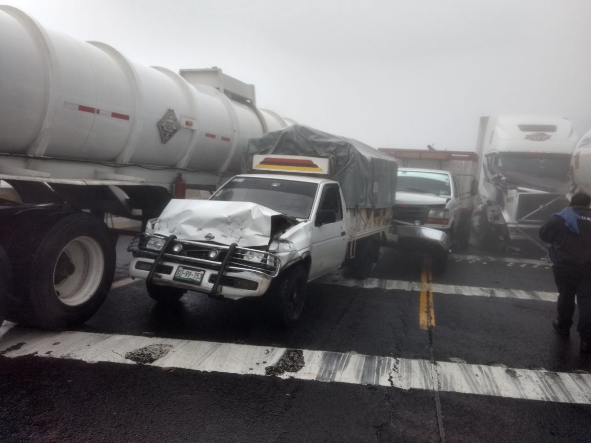 Neblina provoca carambola en la Puebla-Córdoba - accidente-5