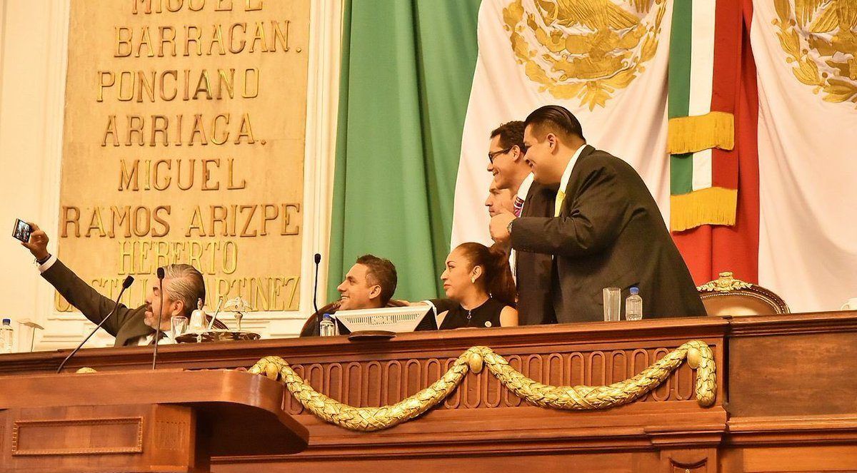 Diputados piden a Mancera que no intervenga en la ALDF