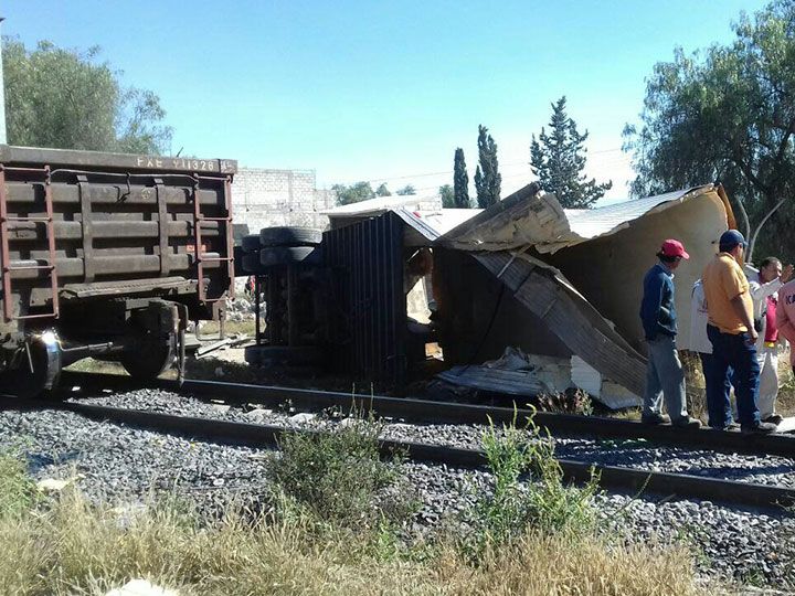 Volcadura en Autopista Arco Norte deja un muerto y cinco heridos - arco-norte-2