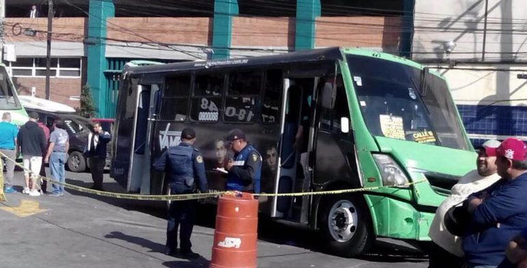 Asalto provoca que conductor de camión se infarte