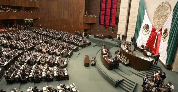 Diputados piden protección a usuarios de Uber ante ataque cibernético