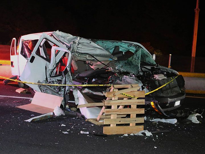 Siete heridos y dos detenidos tras accidente en el que murió Maru Dueñas - choque-mexico-cuernavaca