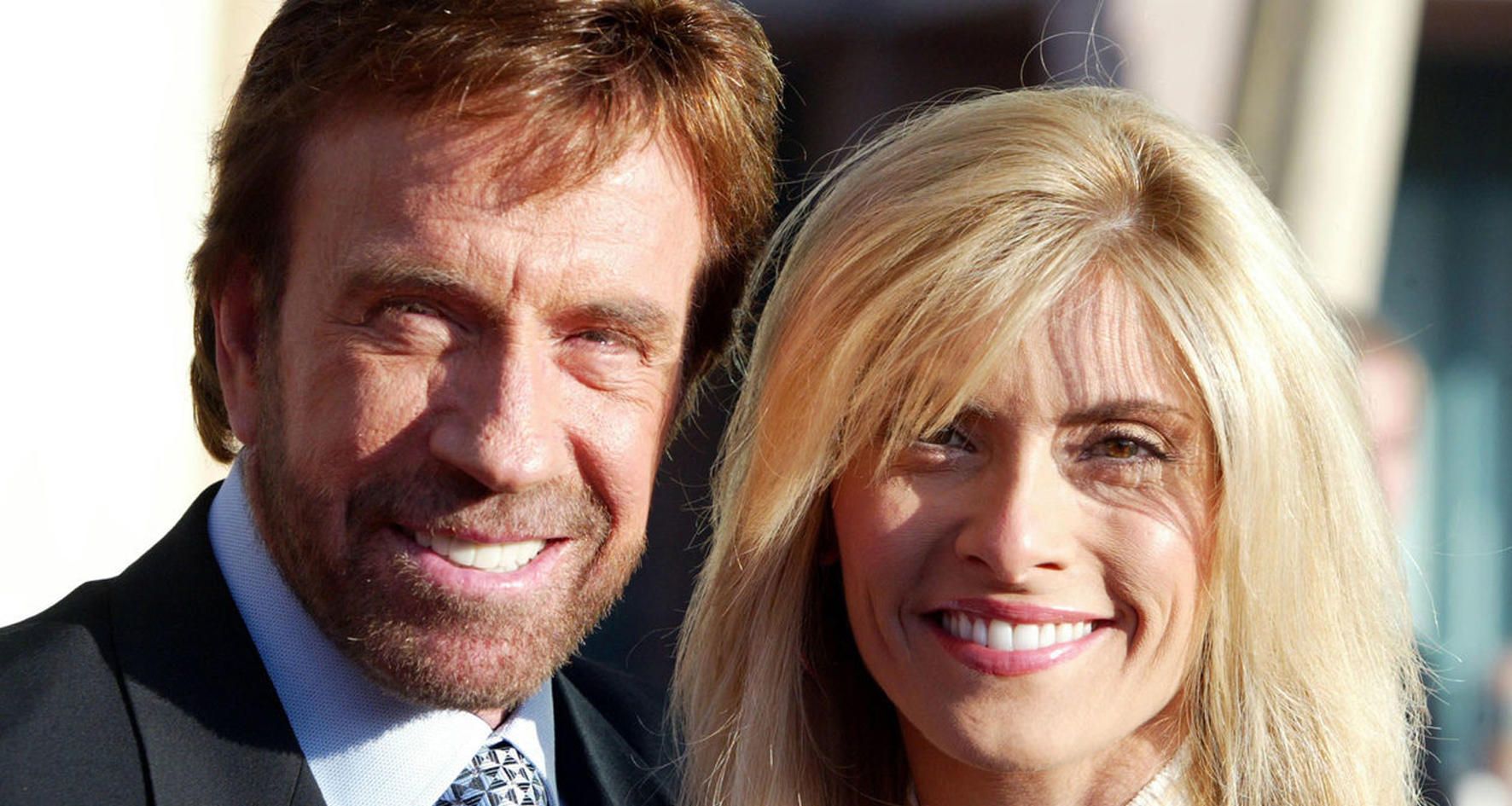 Chuck Norris demanda a fabricante de dispositivos médicos