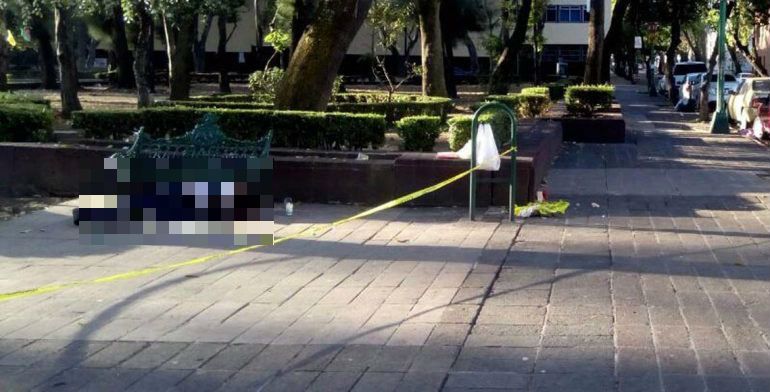 Encuentran cuerpo en la plaza de la Ciudadela - ciudadela-1
