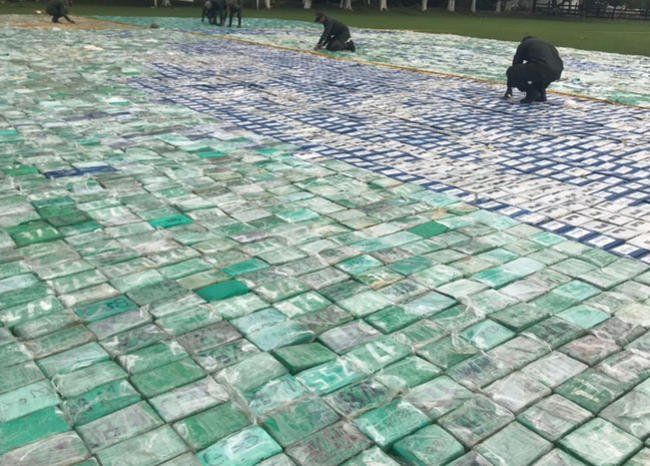 Decomisan más de 12 toneladas de cocaína en Colombia