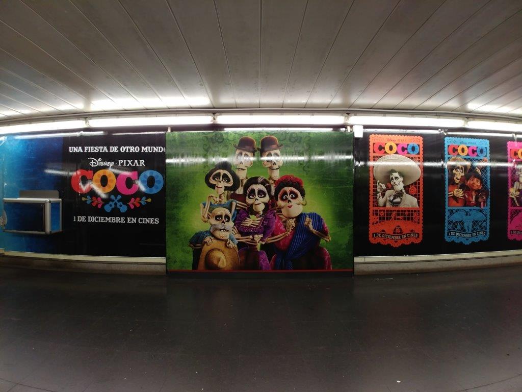 Metro de Madrid exhibe imágenes de ‘Coco’