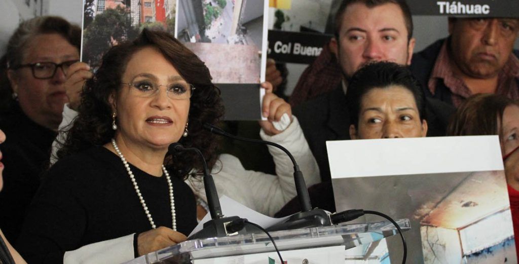 Damnificados exigen a Mancera ejercer recursos para reconstrucción - damnificados-sismo-senado1-1024x521