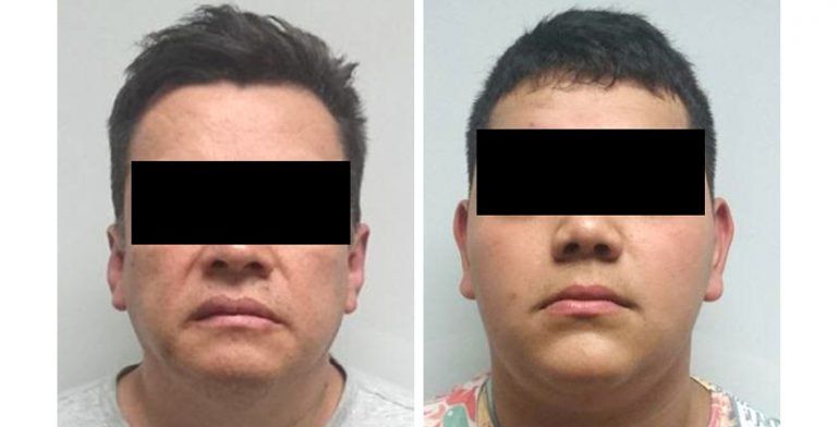 Detienen a dos por extorsión a comerciante en Venustiano Carranza