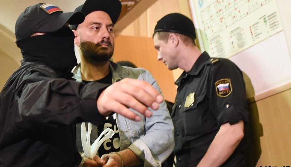 Confiscan propiedades de director de cine ruso - director-ruso1-e1510234956814