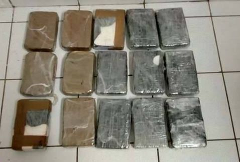 Decomisan más de 15 kilos de cocaína en Tamaulipas - droga-dentro-vehiculo-tamaulipas
