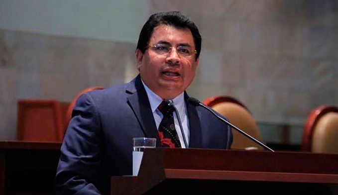 Detienen a exsecretario de Vialidad de Oaxaca por tráfico de concesiones