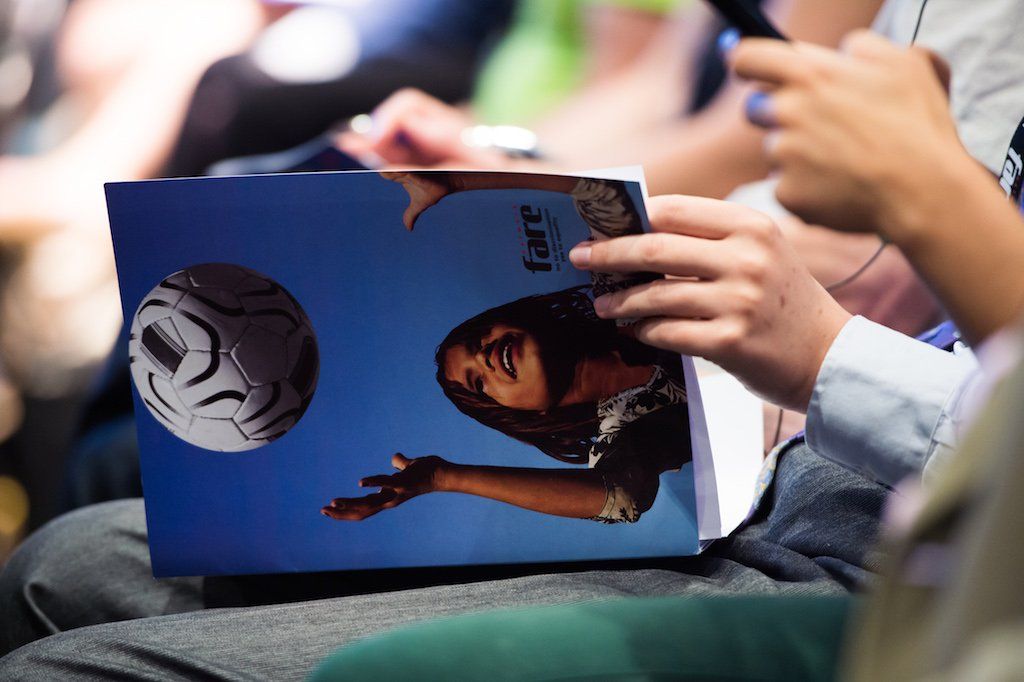 Advierten a fanáticos gays por riesgos en Rusia 2018