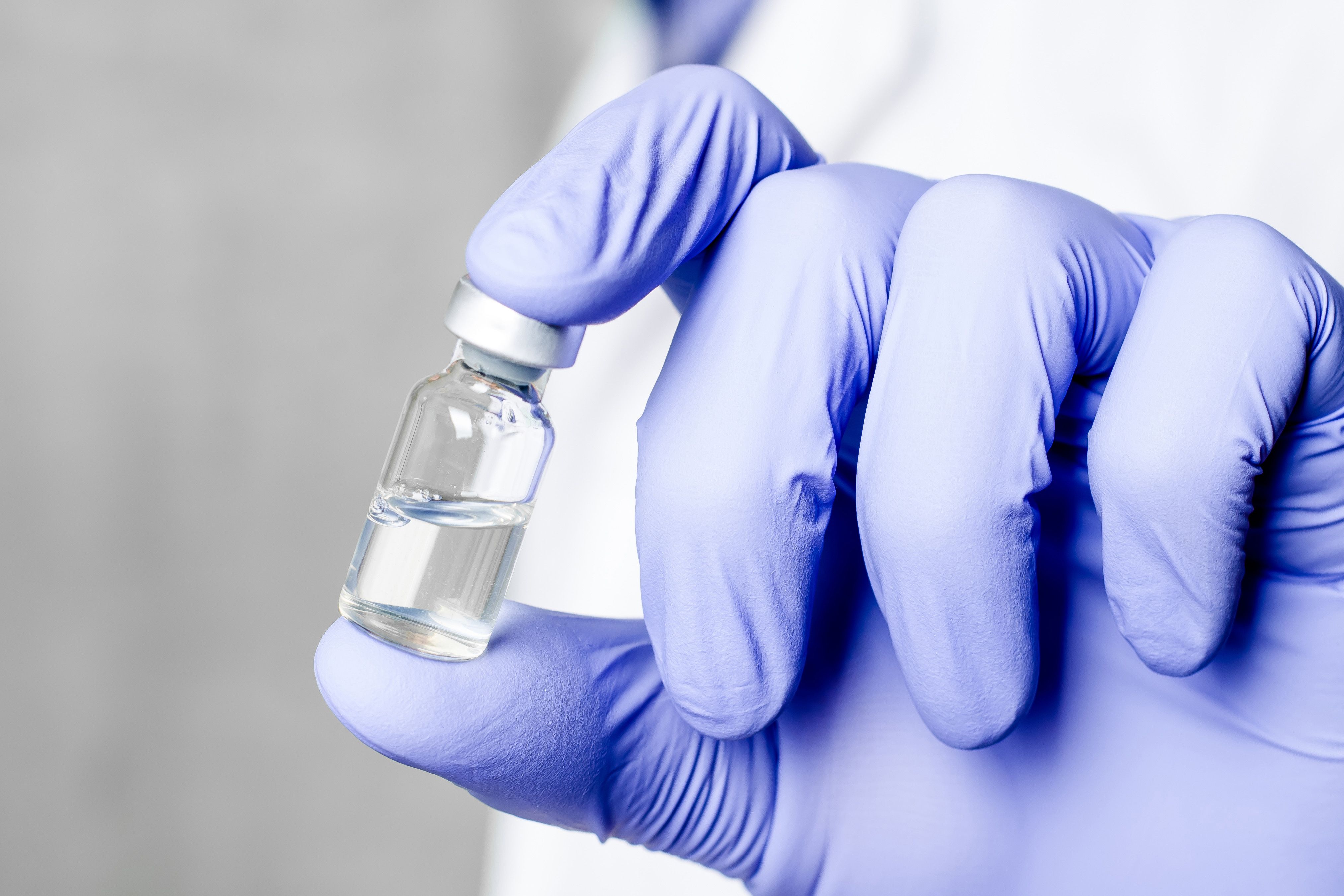 Chuck Norris demanda a fabricante de dispositivos médicos - gadolinio