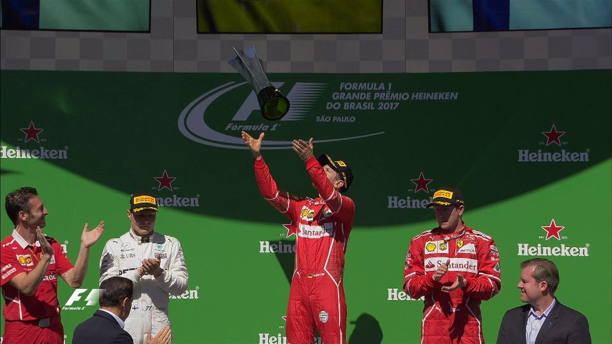 Vettel gana el Gran Premio de Brazil