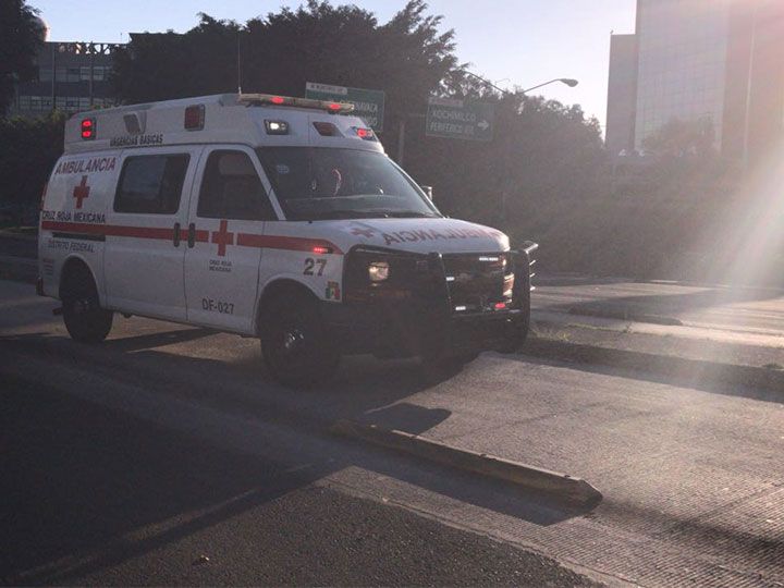 Choque en Insurgentes Sur deja un herido - insurgentes