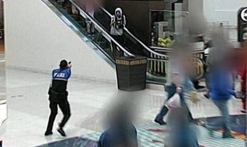 #Video Policía dispara a sujeto que sostenía réplica de pistola en Texas