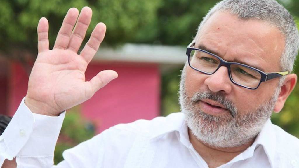 Condenan a Funes por enriquecimiento ilícito en El Salvador